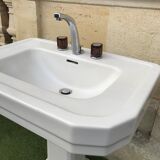 Art deco sink made of earthenware