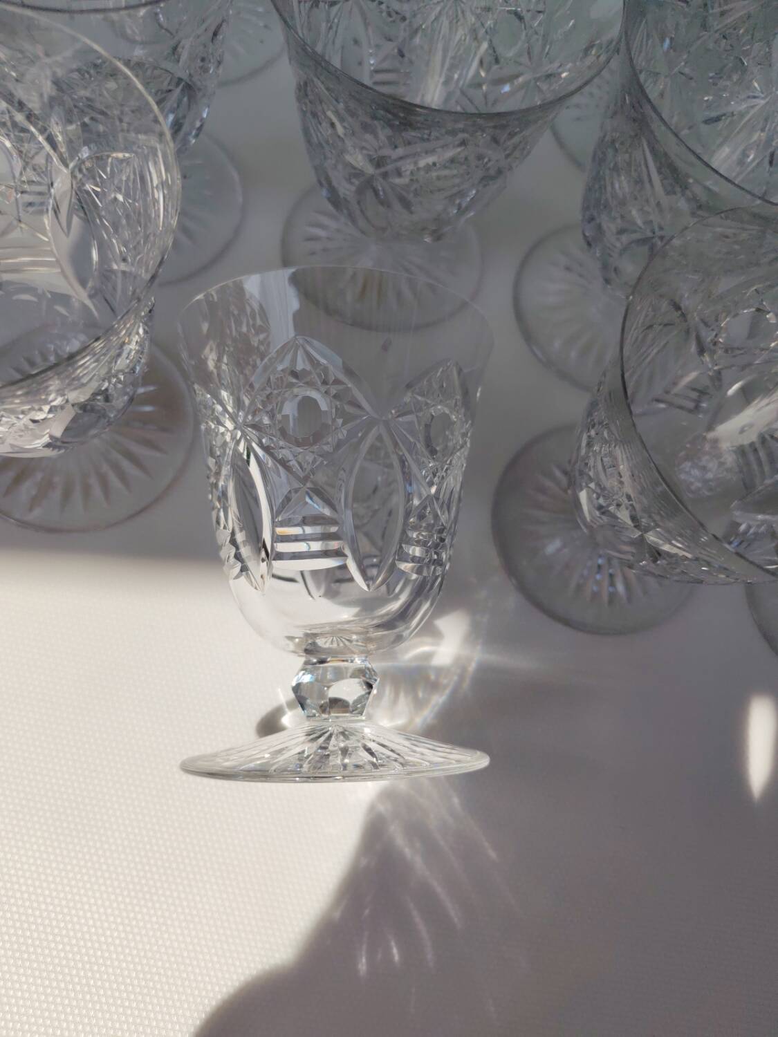 12 Baccarat crystal water and wine glasses, Beaujeu model, mid-20th century.
