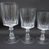 Set of 30 crystal-footed glasses