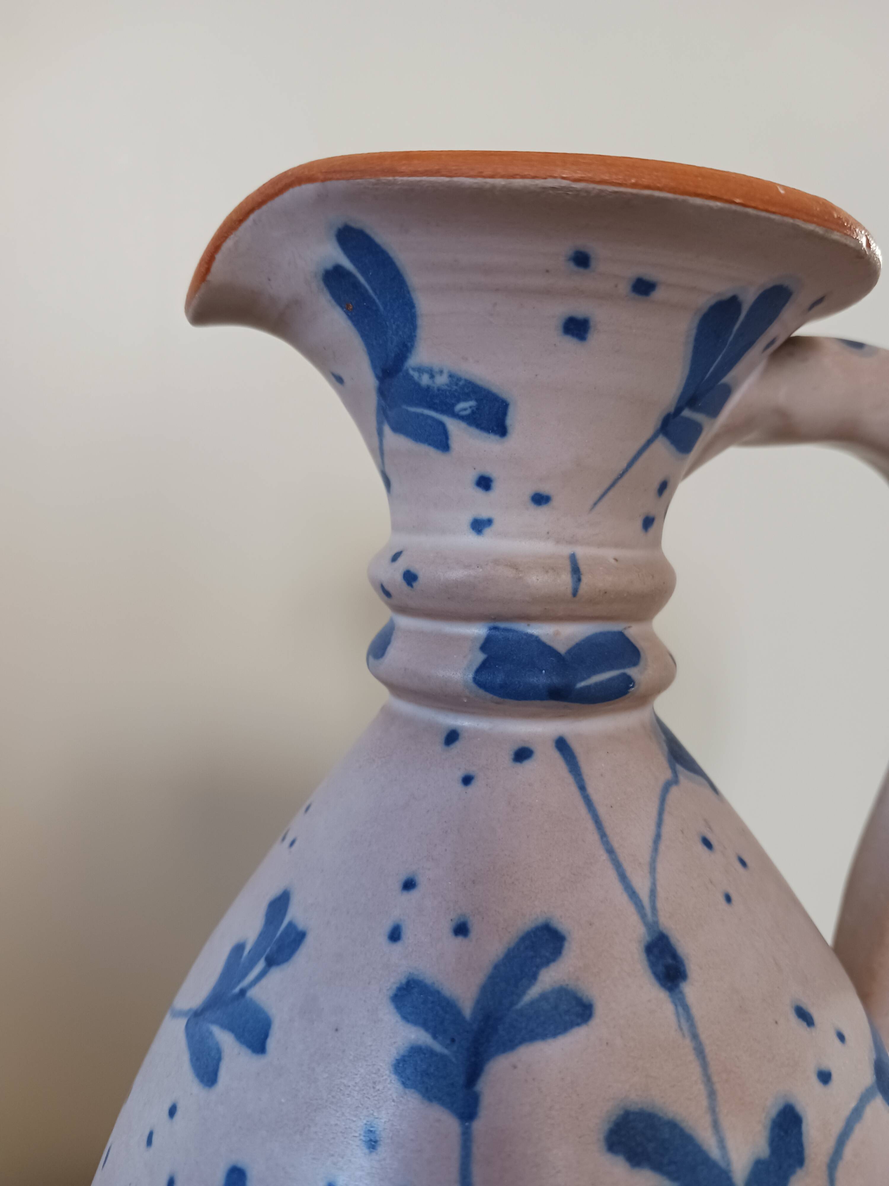 Ceramic ewer