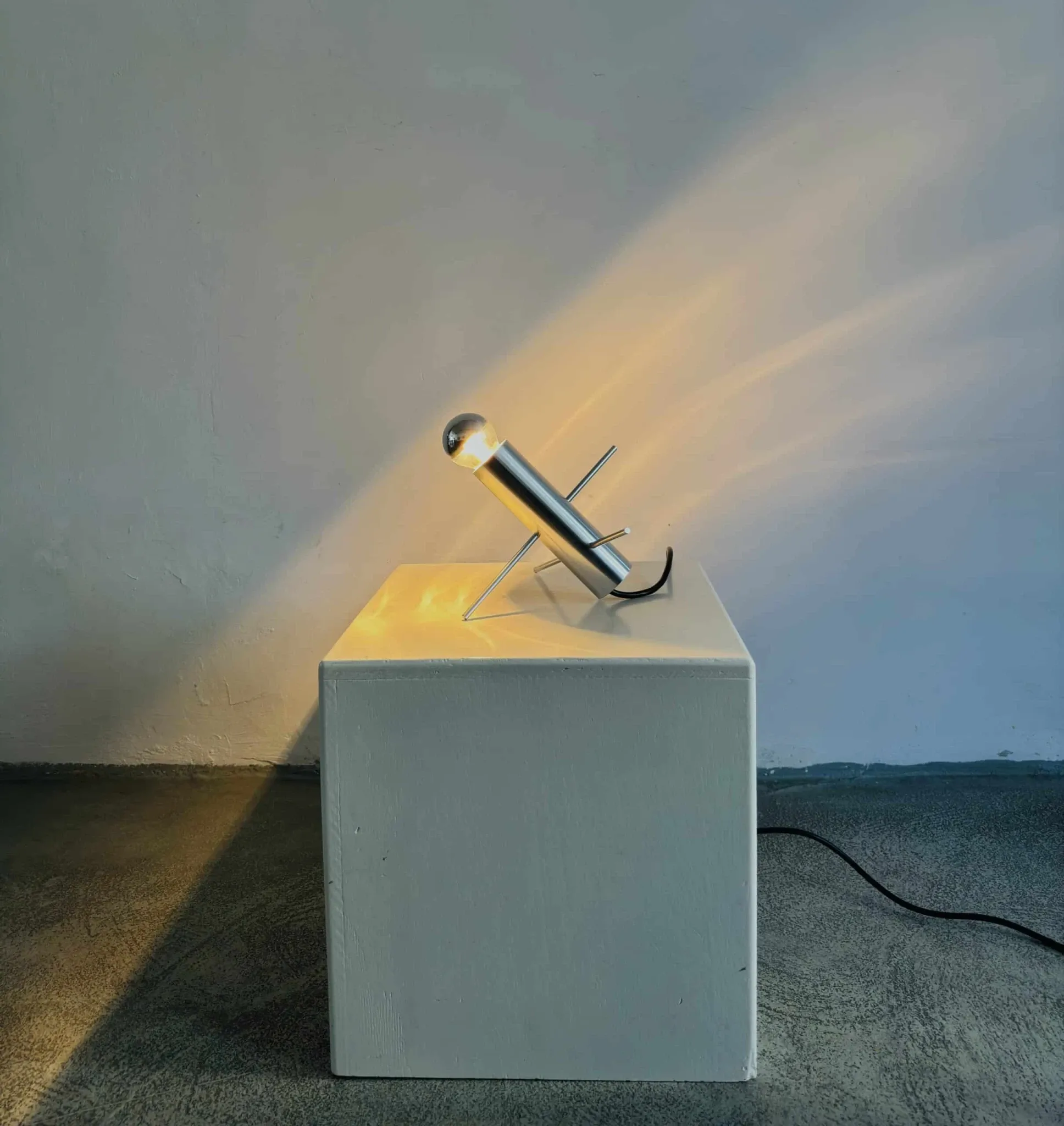 R-60 'Krekel' (Cricket) Table Lamp By Otto Wasch For Raak Amsterdam, The Netherlands, 1962
