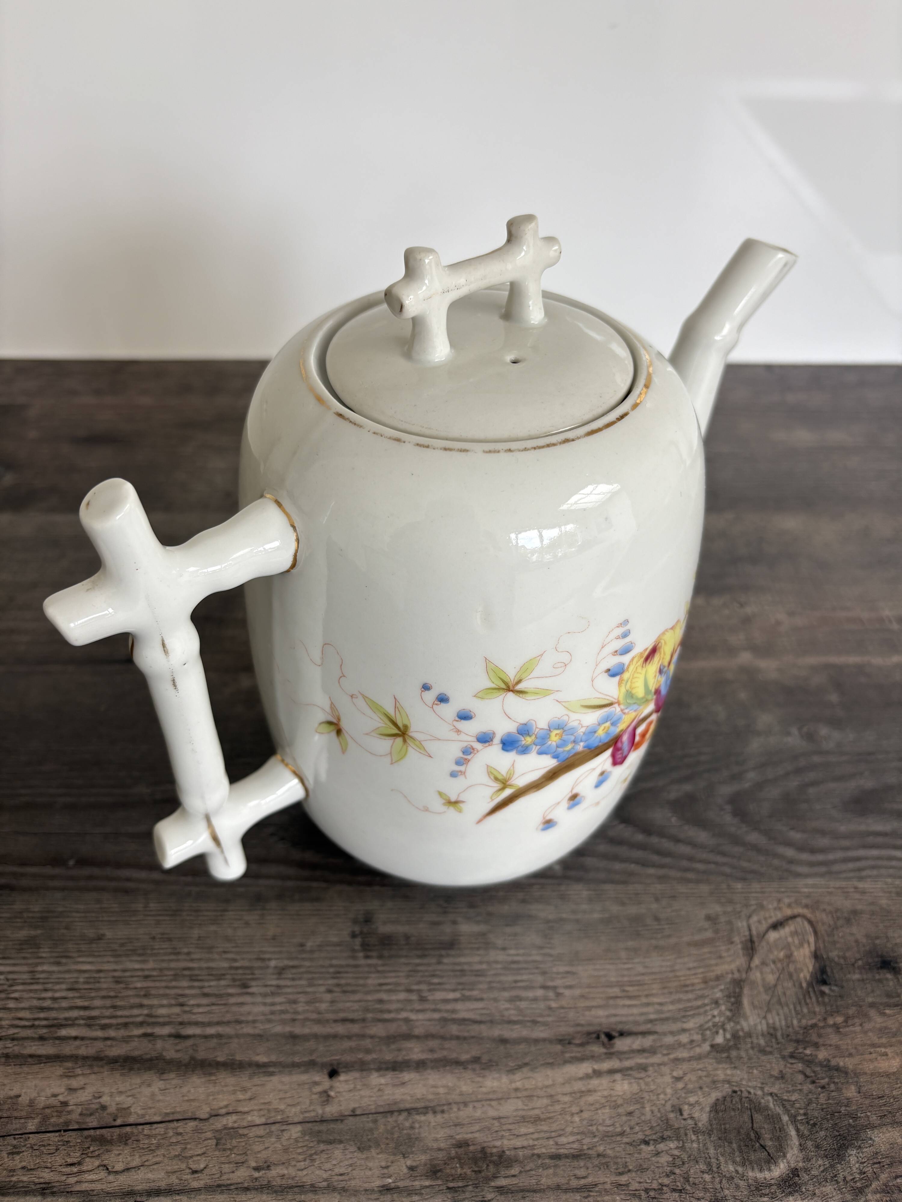Antique 19th century Japanese style teapot