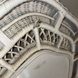 Miroir vintage en rotin blanc à encadrement gothique