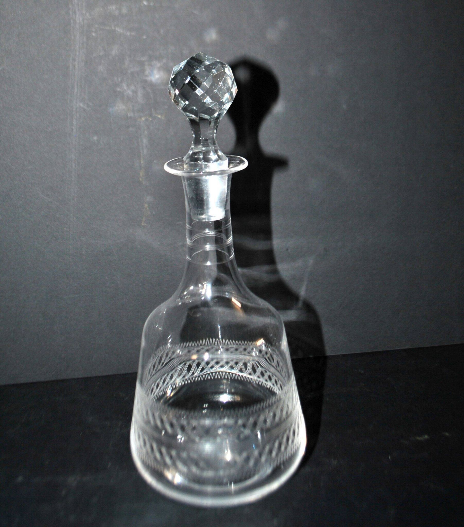 Baccarat carafe orange blossom water in crystal with guilloché decoration 1900