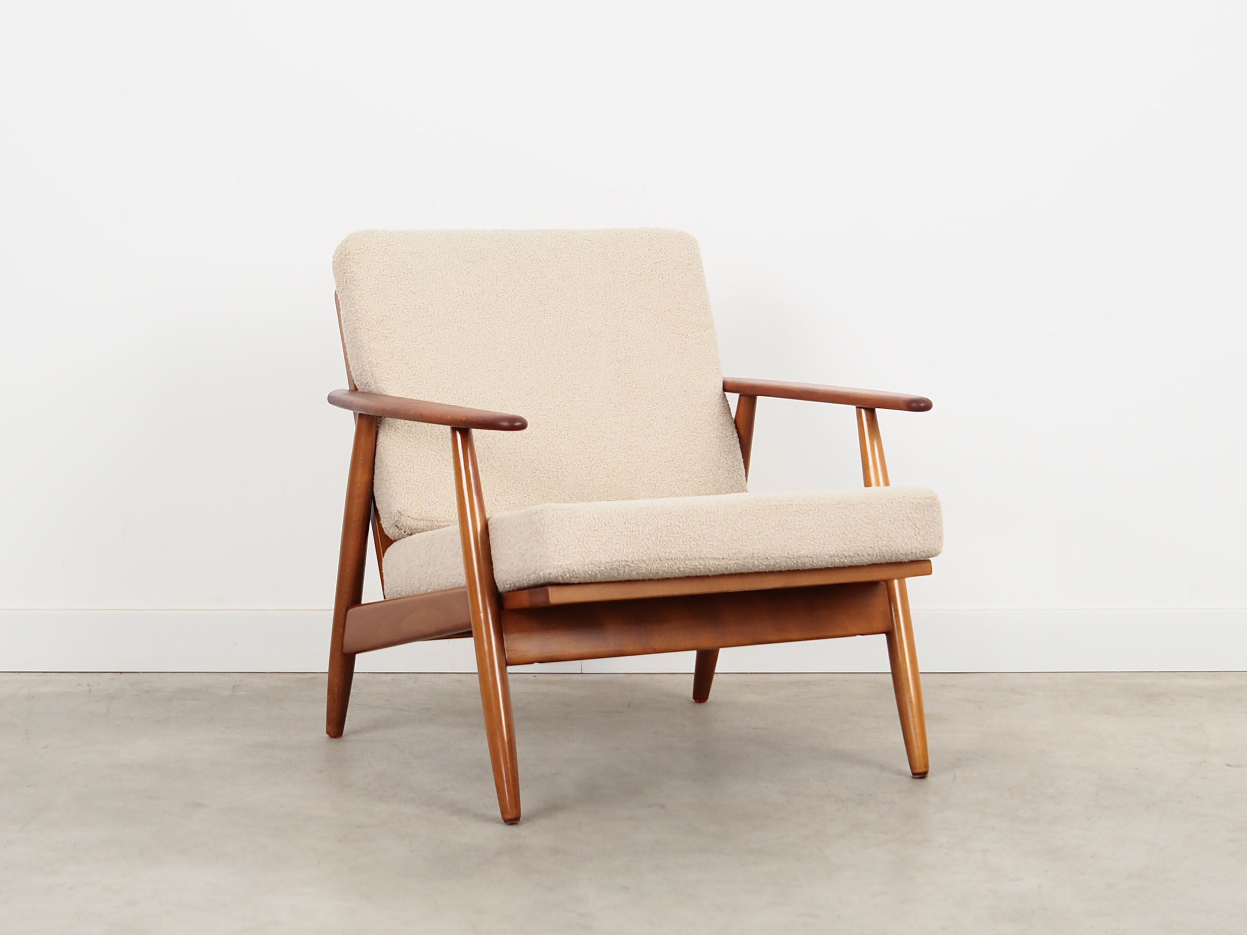 Beech armchair, Danish design, 1970s, production: Denmark