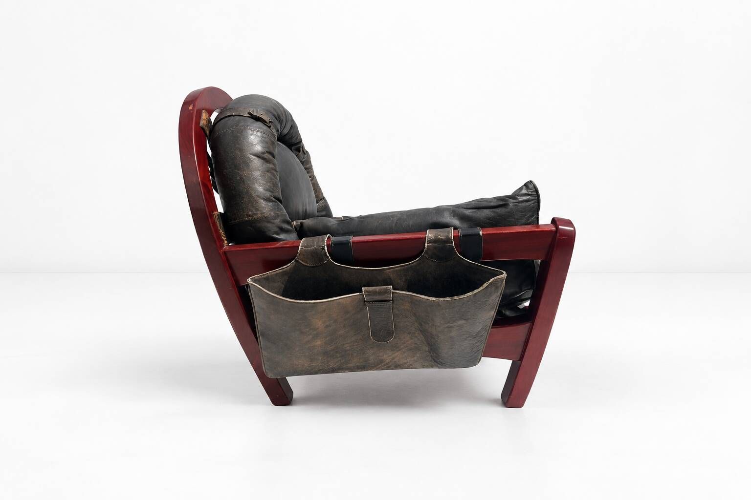 Italian Mid-Century Modern pair of ‘Rancero’ lounge chairs from Luciano Fri