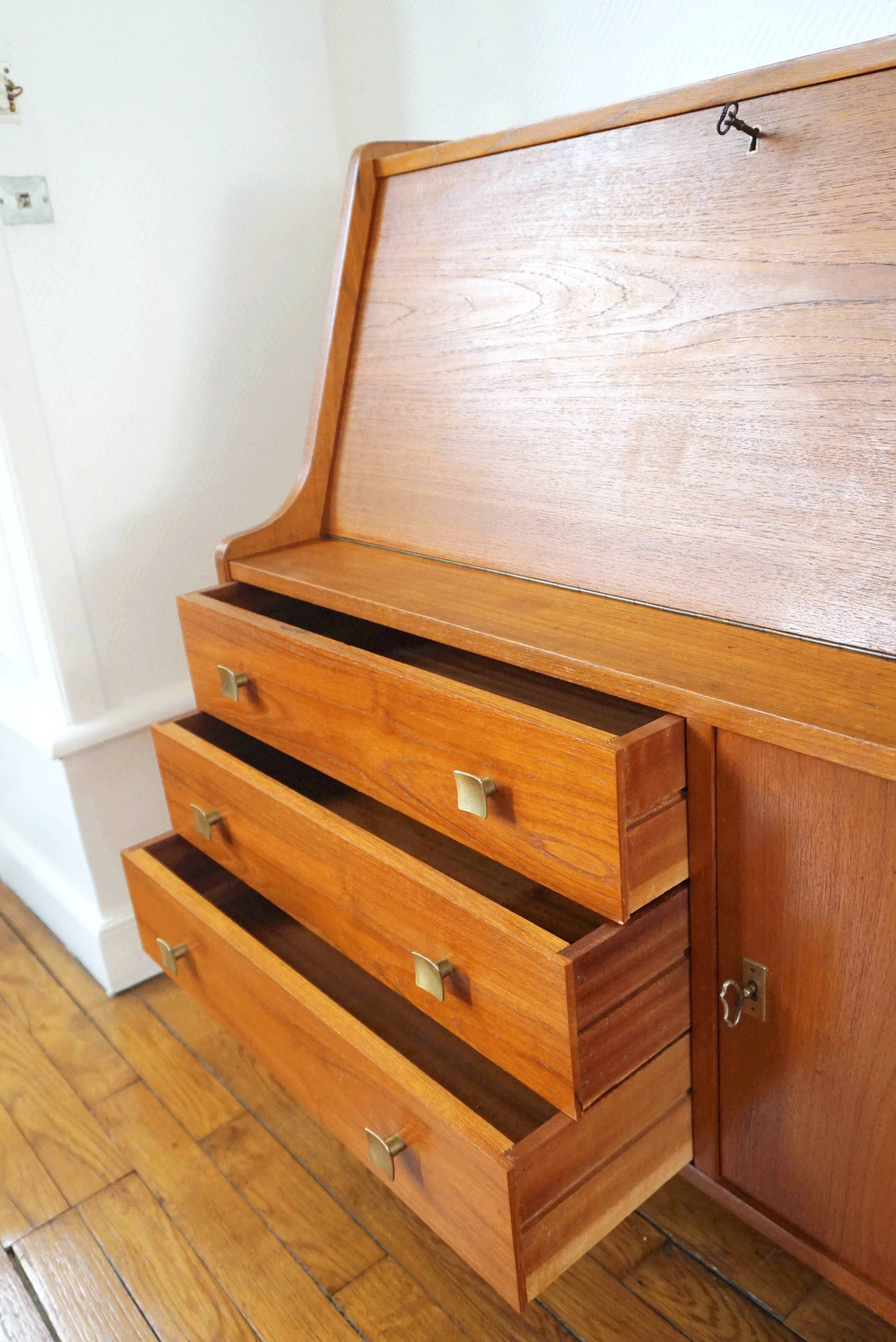 Scandinavian writing desk