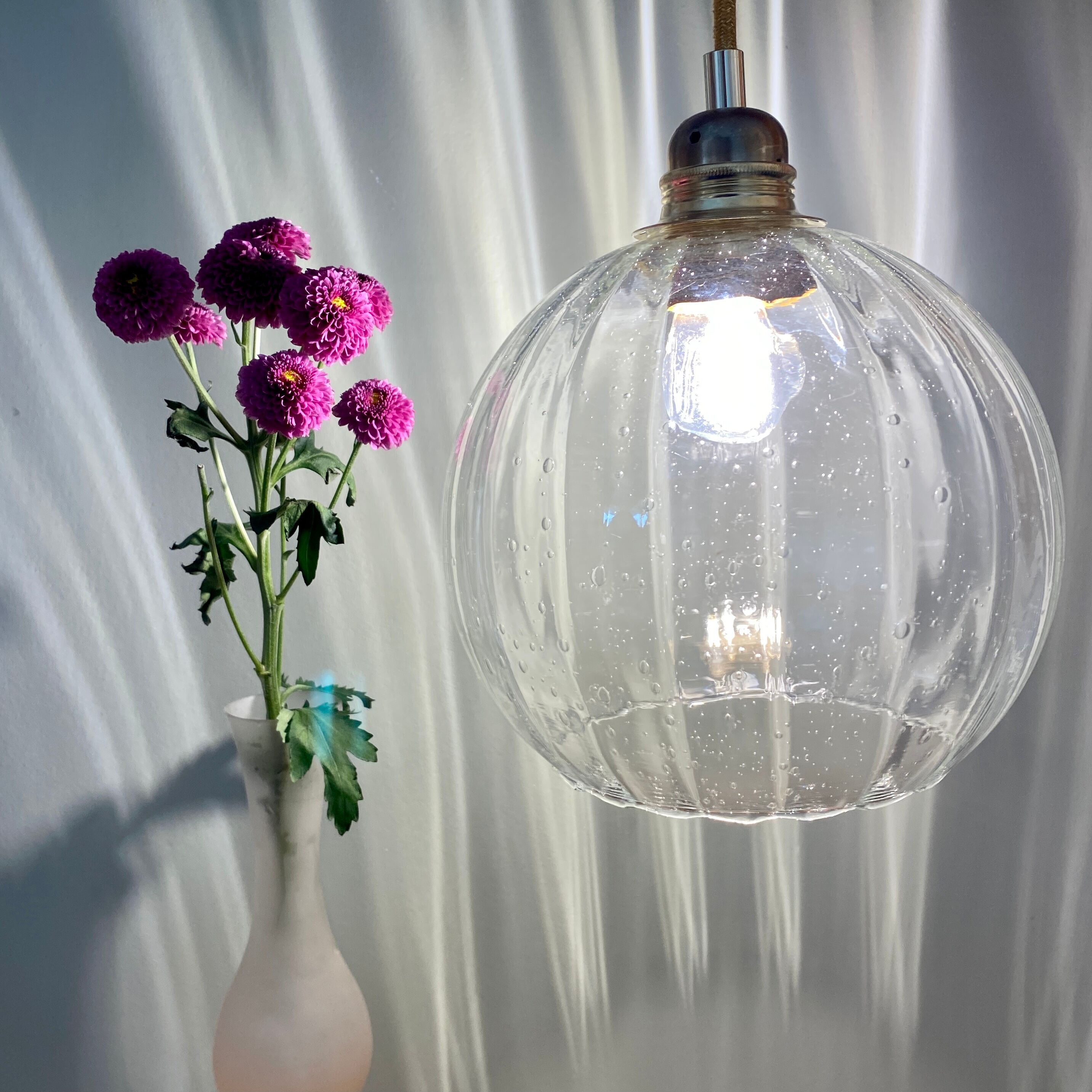 Vintage globe pendant lamp in slightly bubbled glass