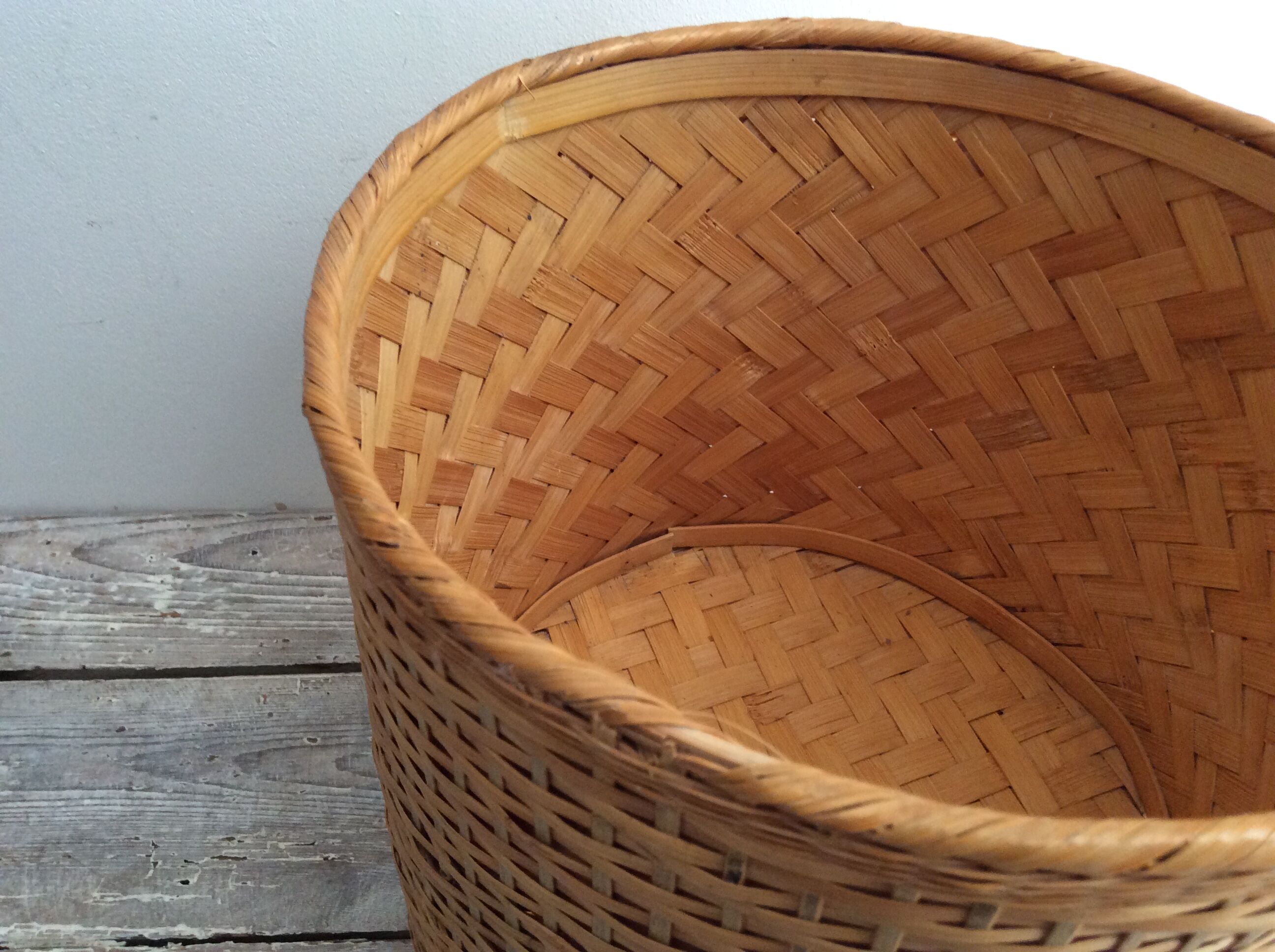 Wicker basket