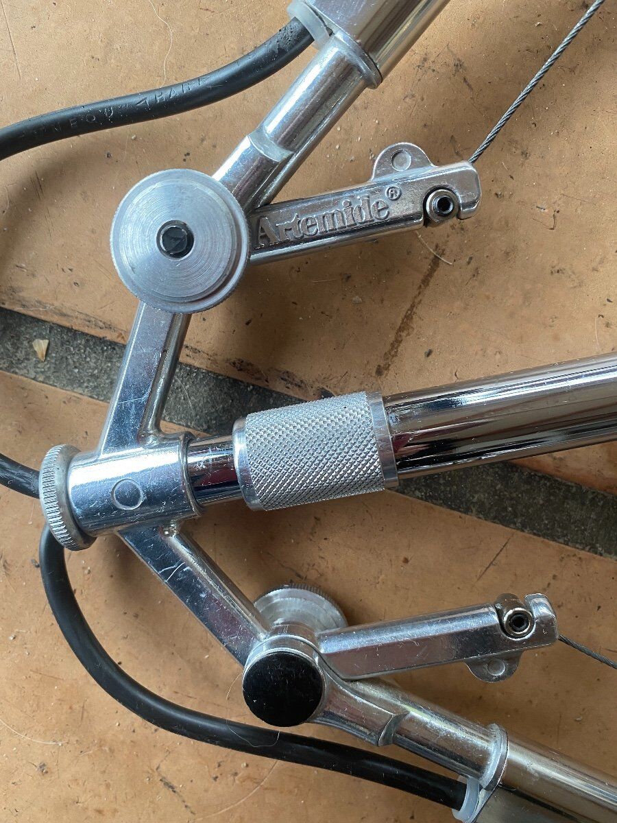 Pair of  hanging lamps Artemide Tolomeo