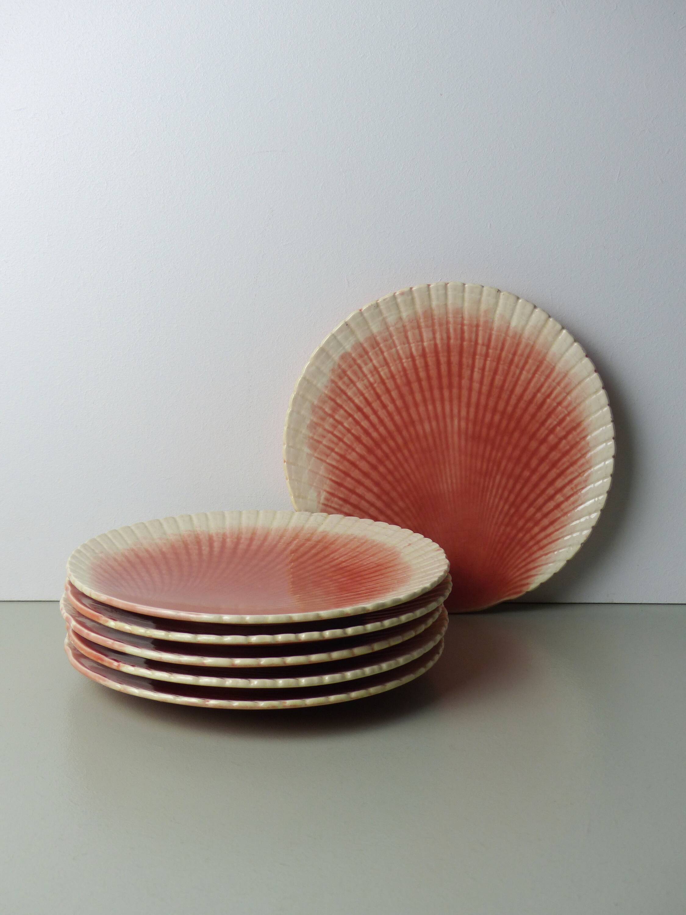 Set of 6 Sarreguemines barbotine shell plates