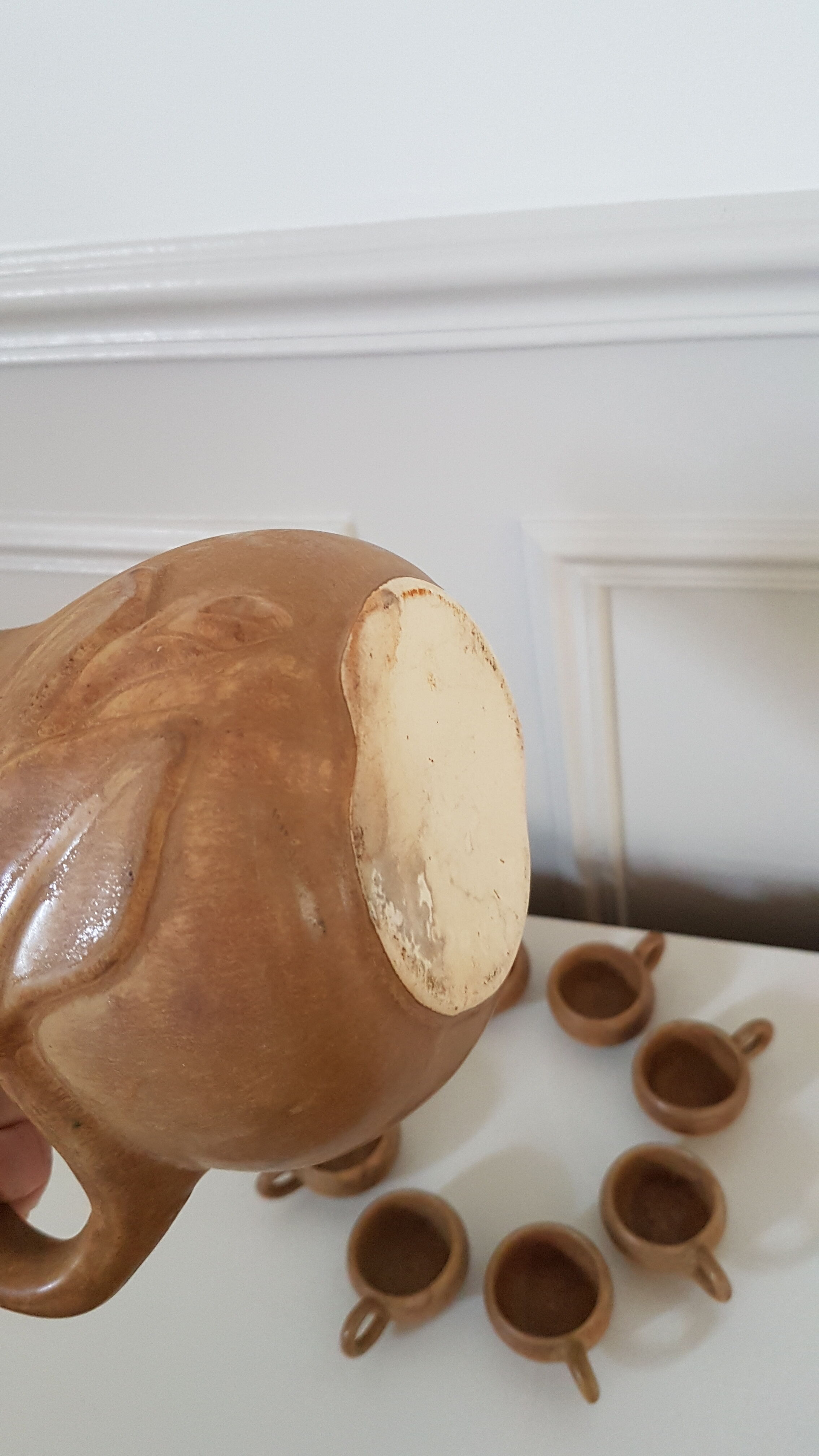 Stoneware liqueur service