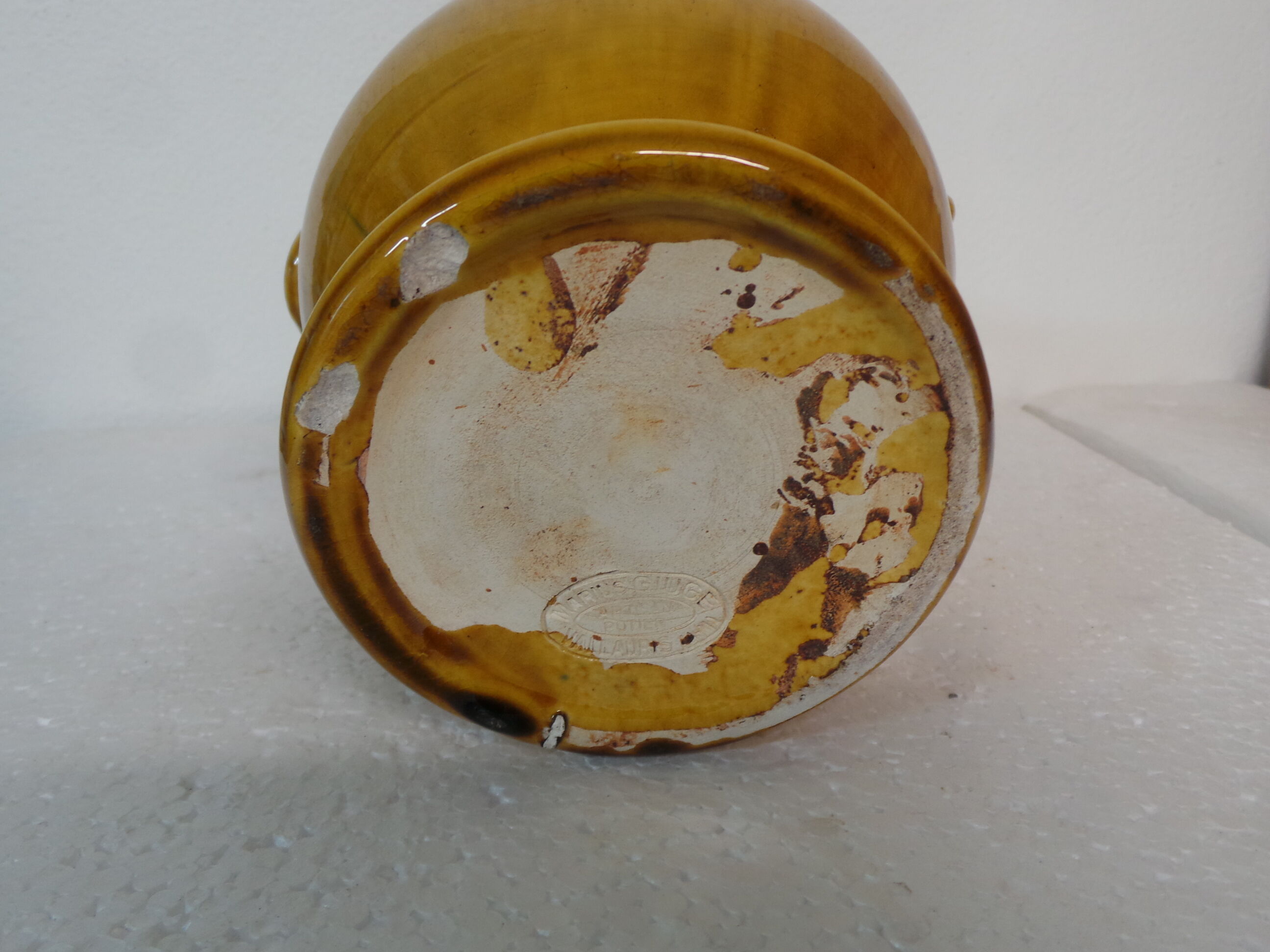 Squared Vallauris Marius Giuge yellow