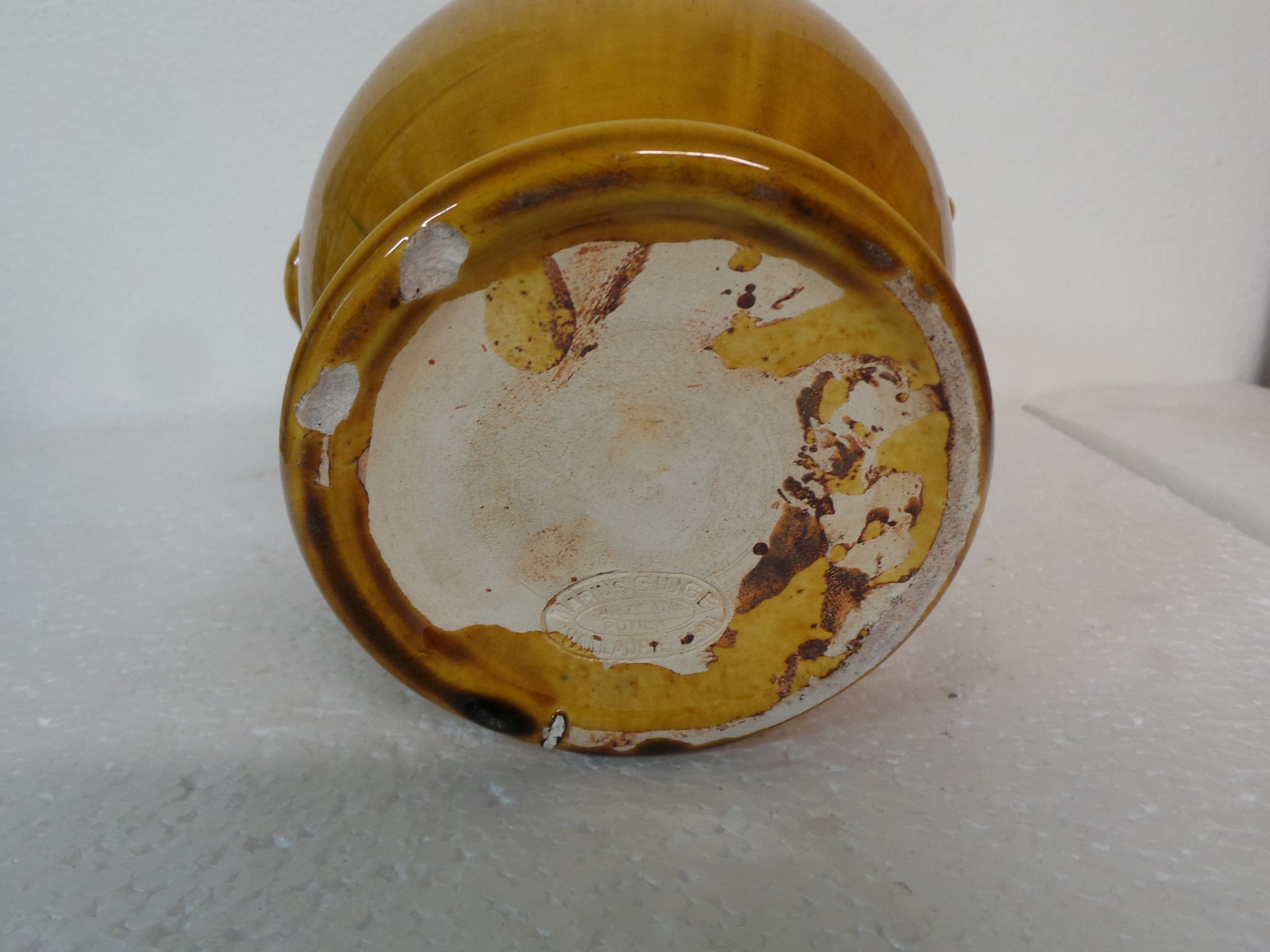 Squared Vallauris Marius Giuge yellow