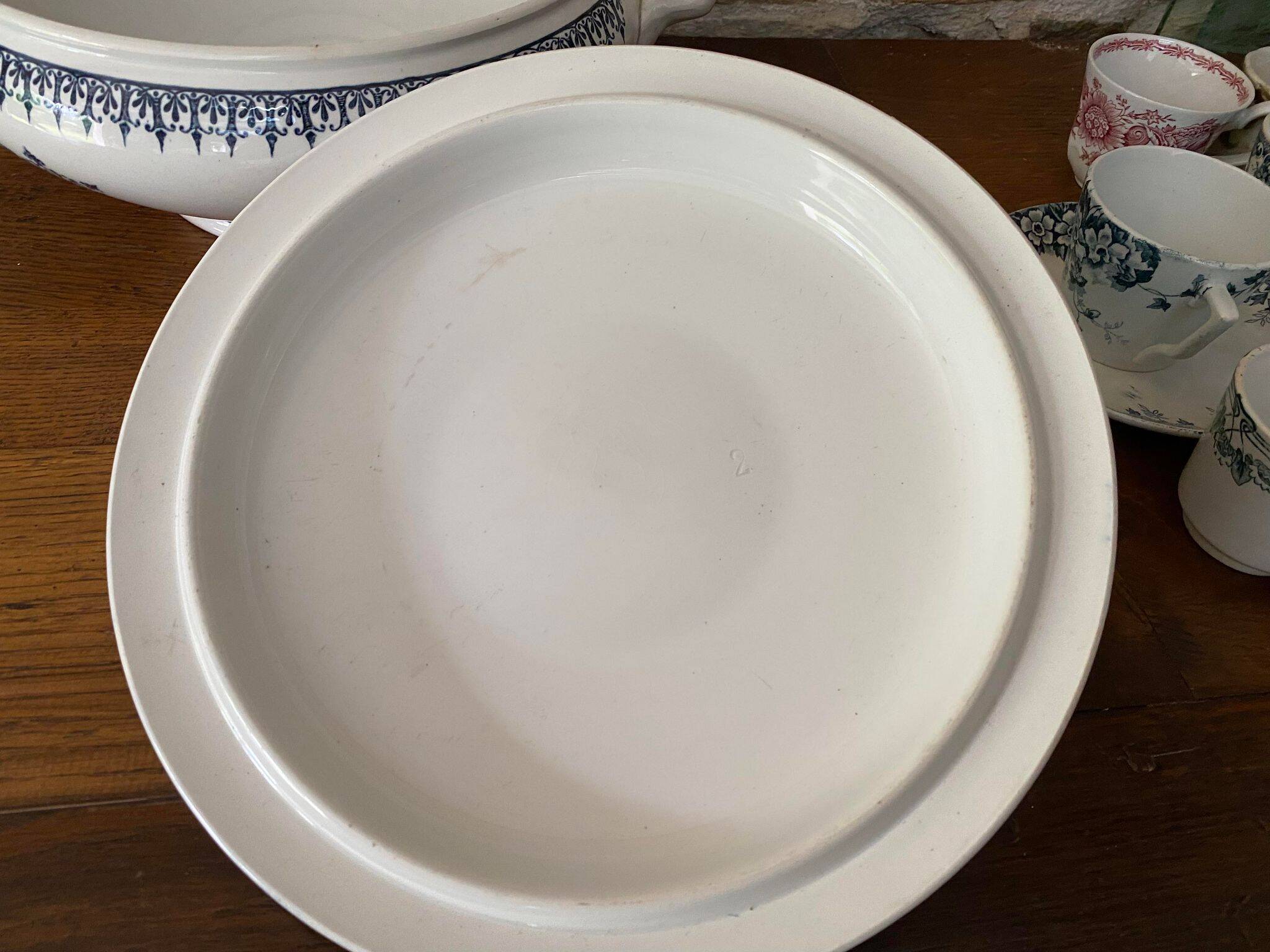 Tureen and its lid Earthenware St Amand