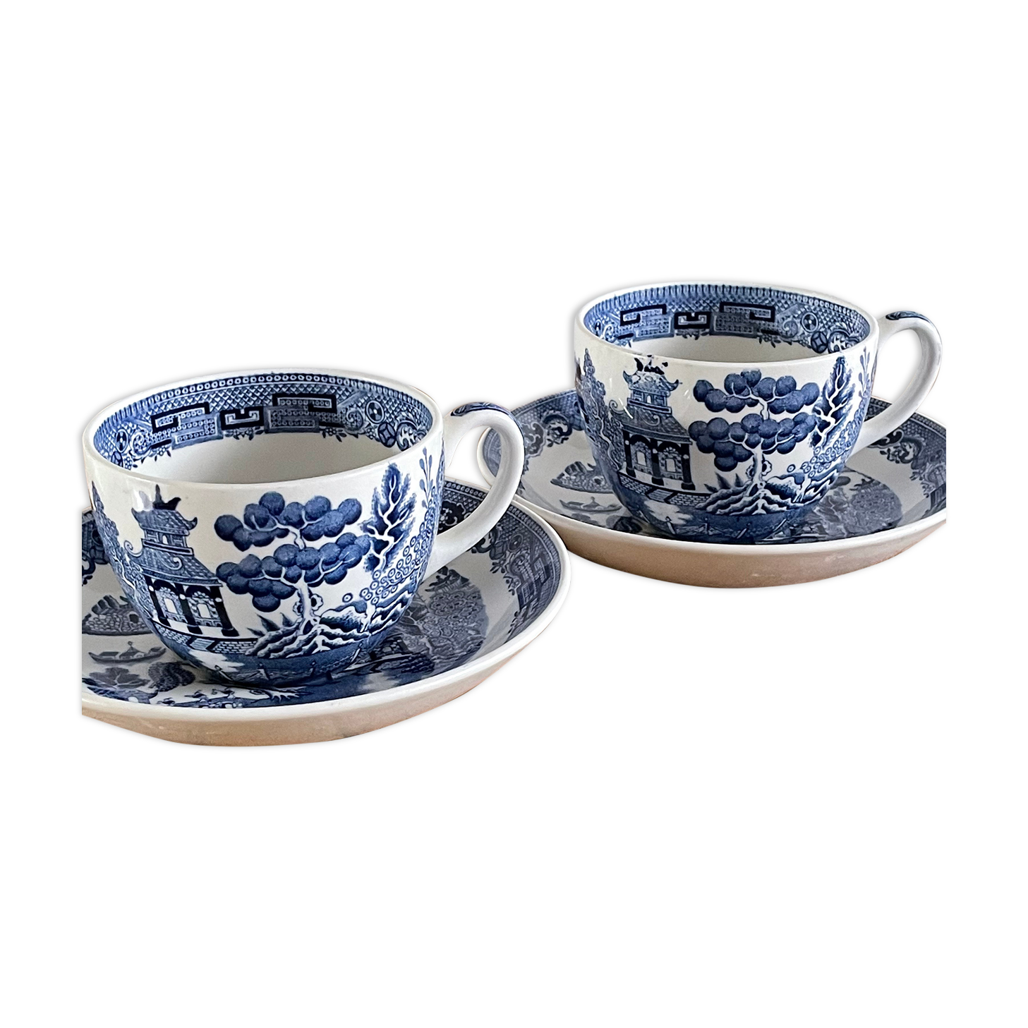 2 cups and 2 plates in white english porcelain