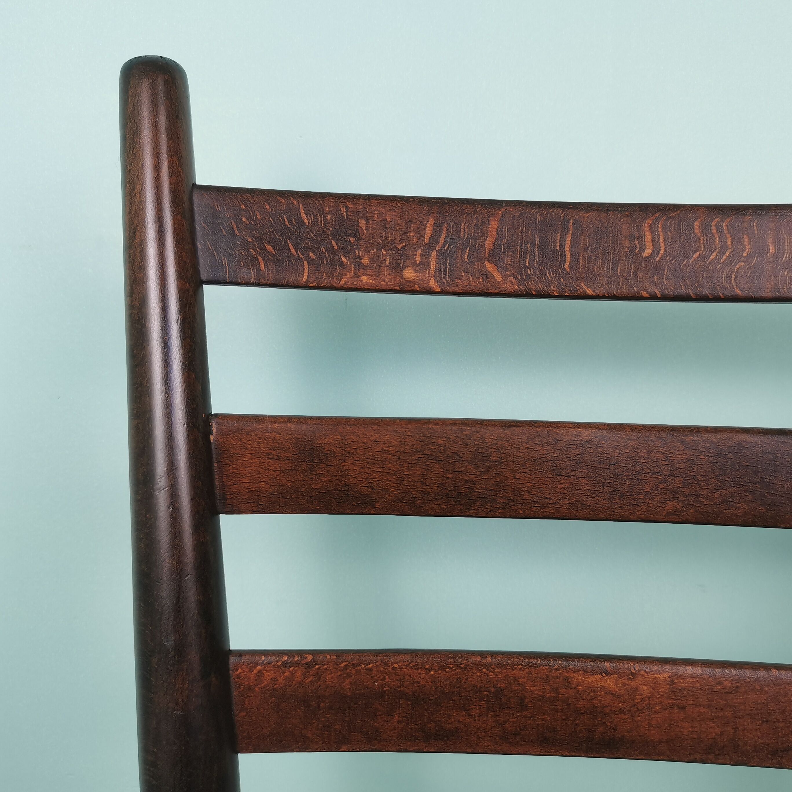 Wooden and rope chair