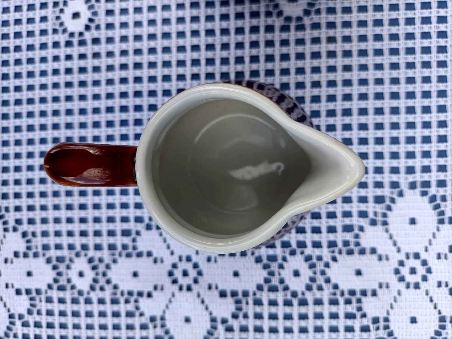 Retro ceramic milk jugs 💐