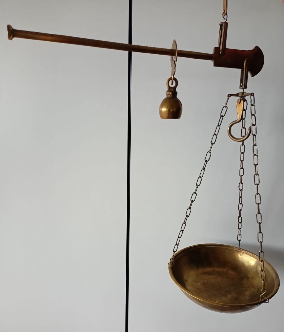 Ancient Roman vintage scale