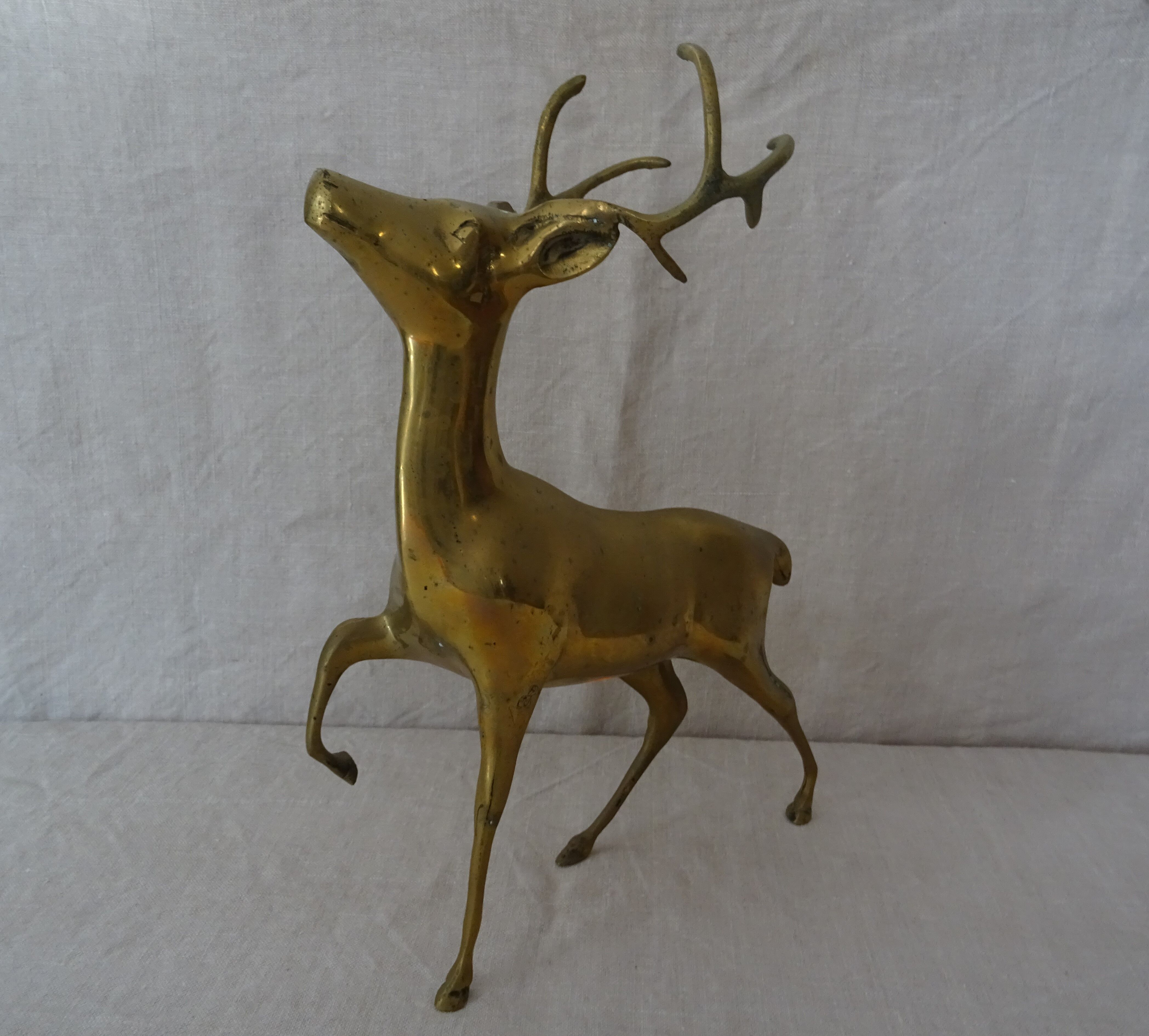 Animal brass royal deer