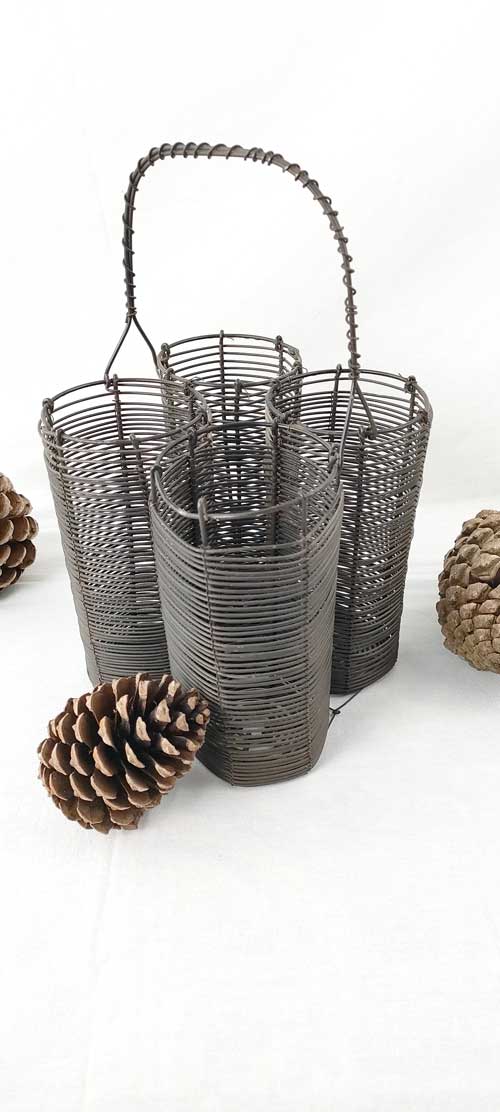 Basket holder 4 bottles in metal wire