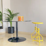 Pair of yellow lacquered metal stools, Restaurati, Italy 70's