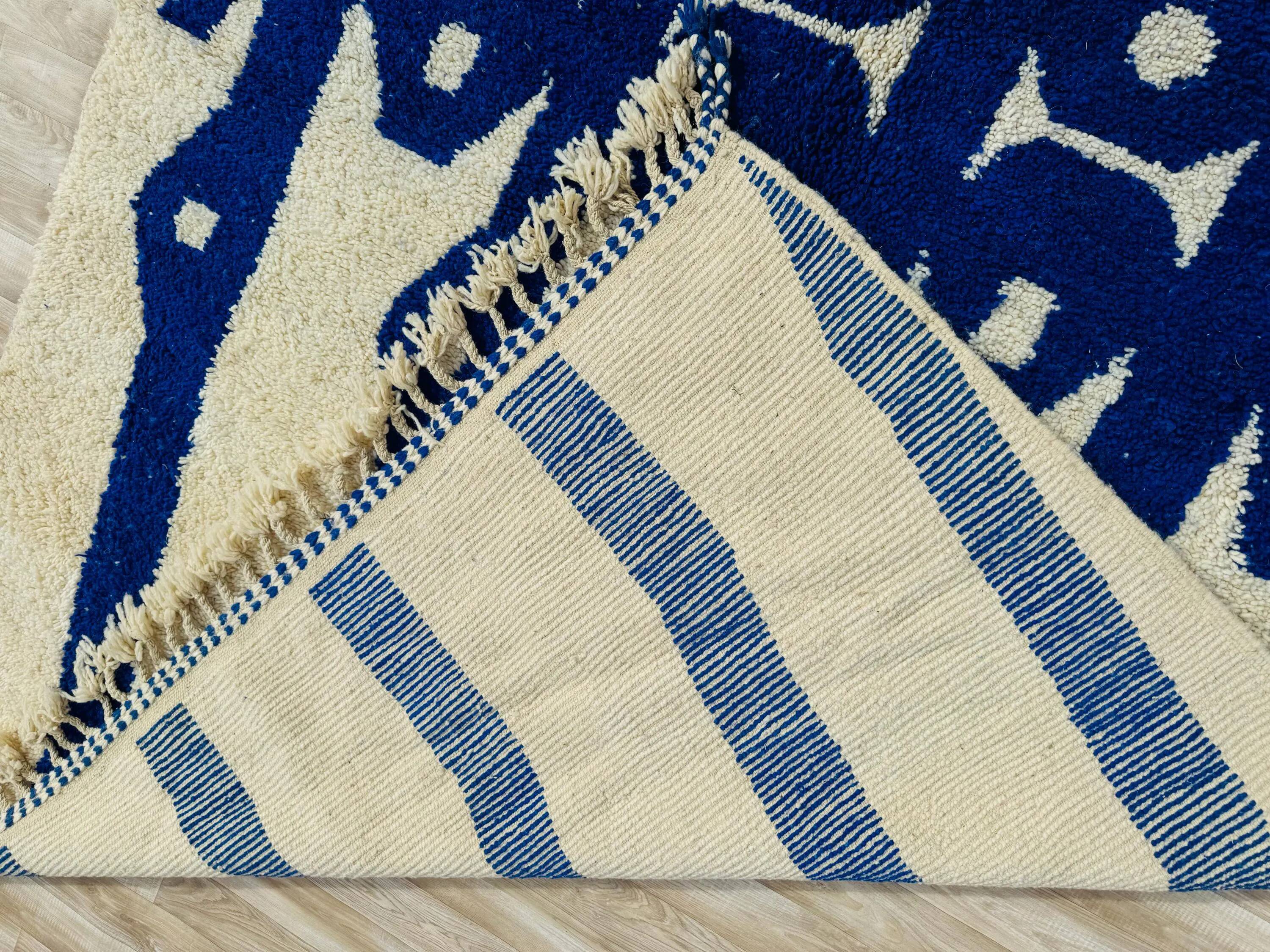 Handmade Moroccan rug 2.5 x 1.5 m