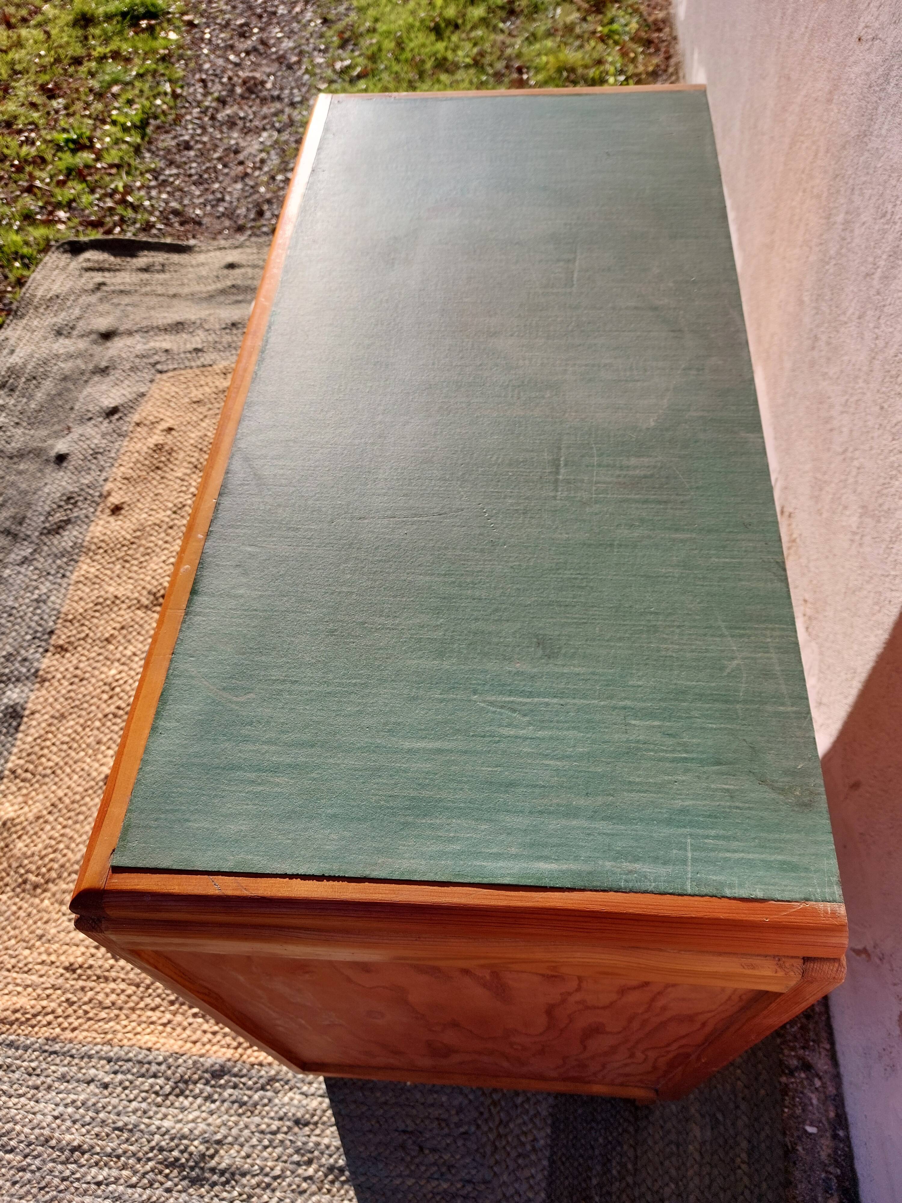 Mado buffet, vintage