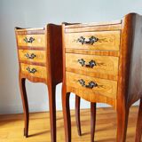 Paire de tables de chevet style Louis XV