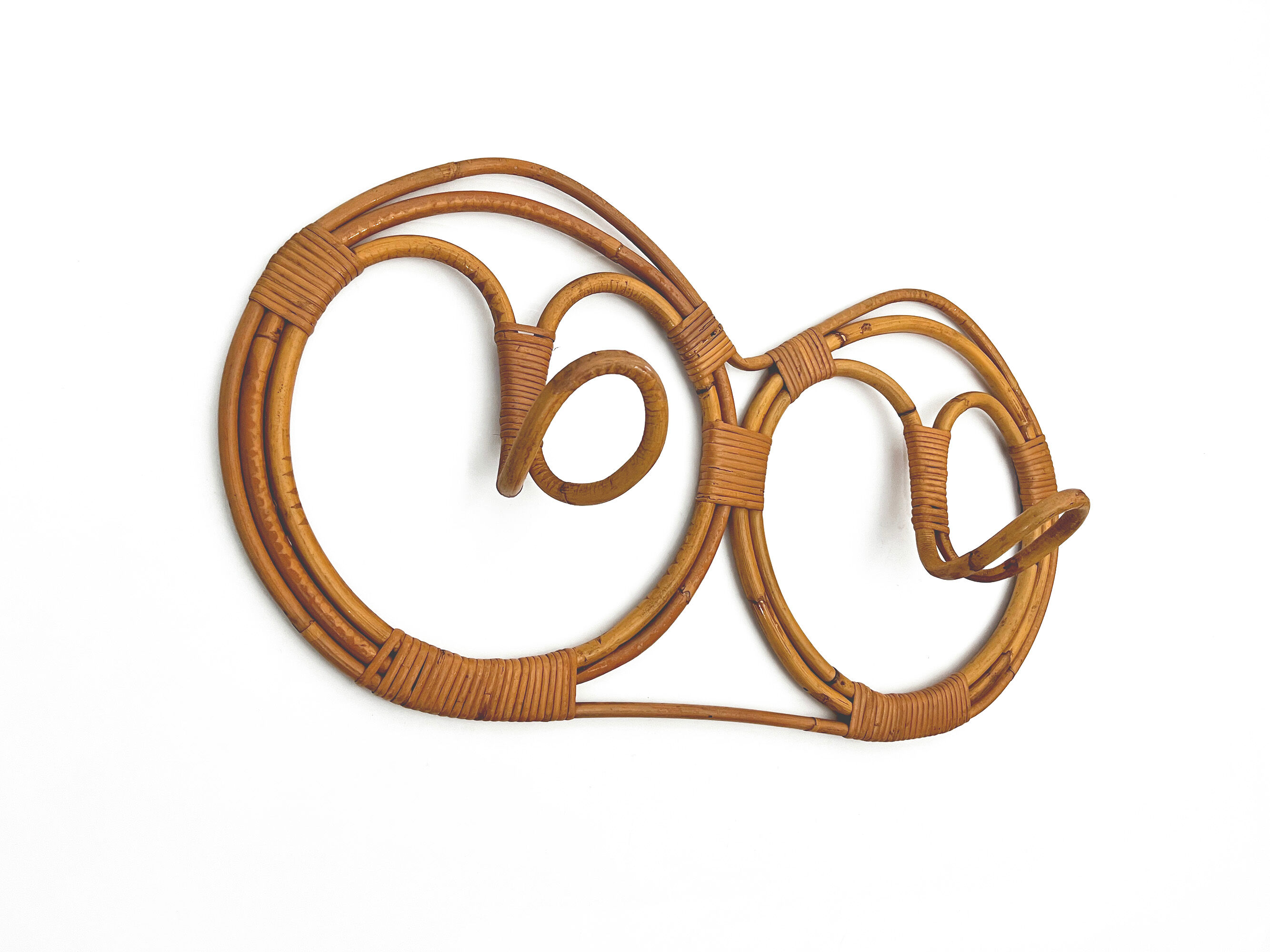 Wall-mounted reed and wicker coat rack by franco albini and franca helg for vittorio bonacina 1958