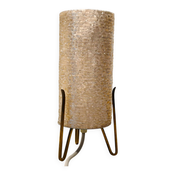 Lampe de table vintage allemande des années 1970, style Space Age, avec abat-jour en acrylique et laiton — Beyit