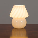 Venini mushroom swirl lamp, Italy, 70s.