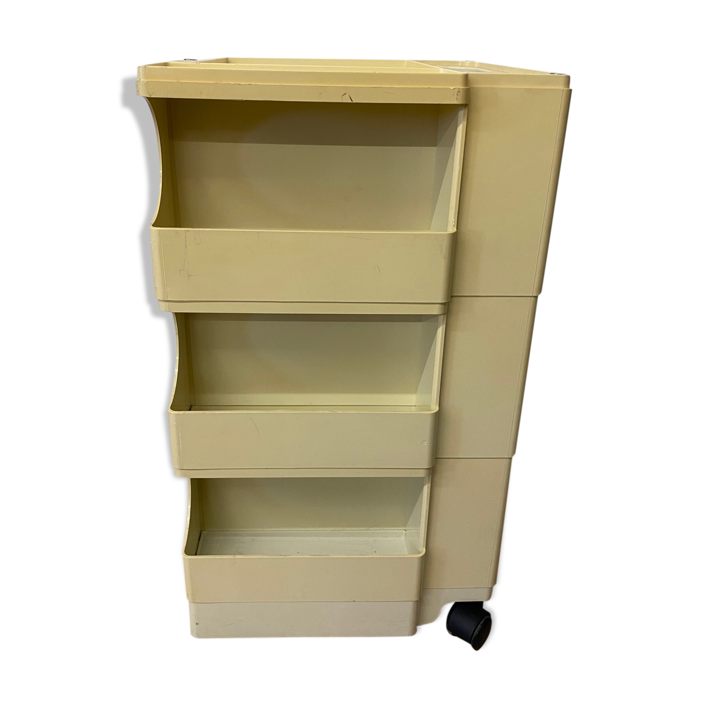 Dessert Boby by Joe Colombo