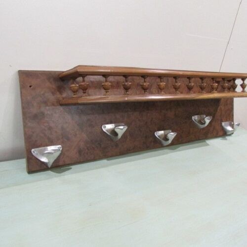 Wall coat rack, cloakroom