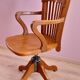 Fauteuil de bureau pivotant d'époque 1940 environ