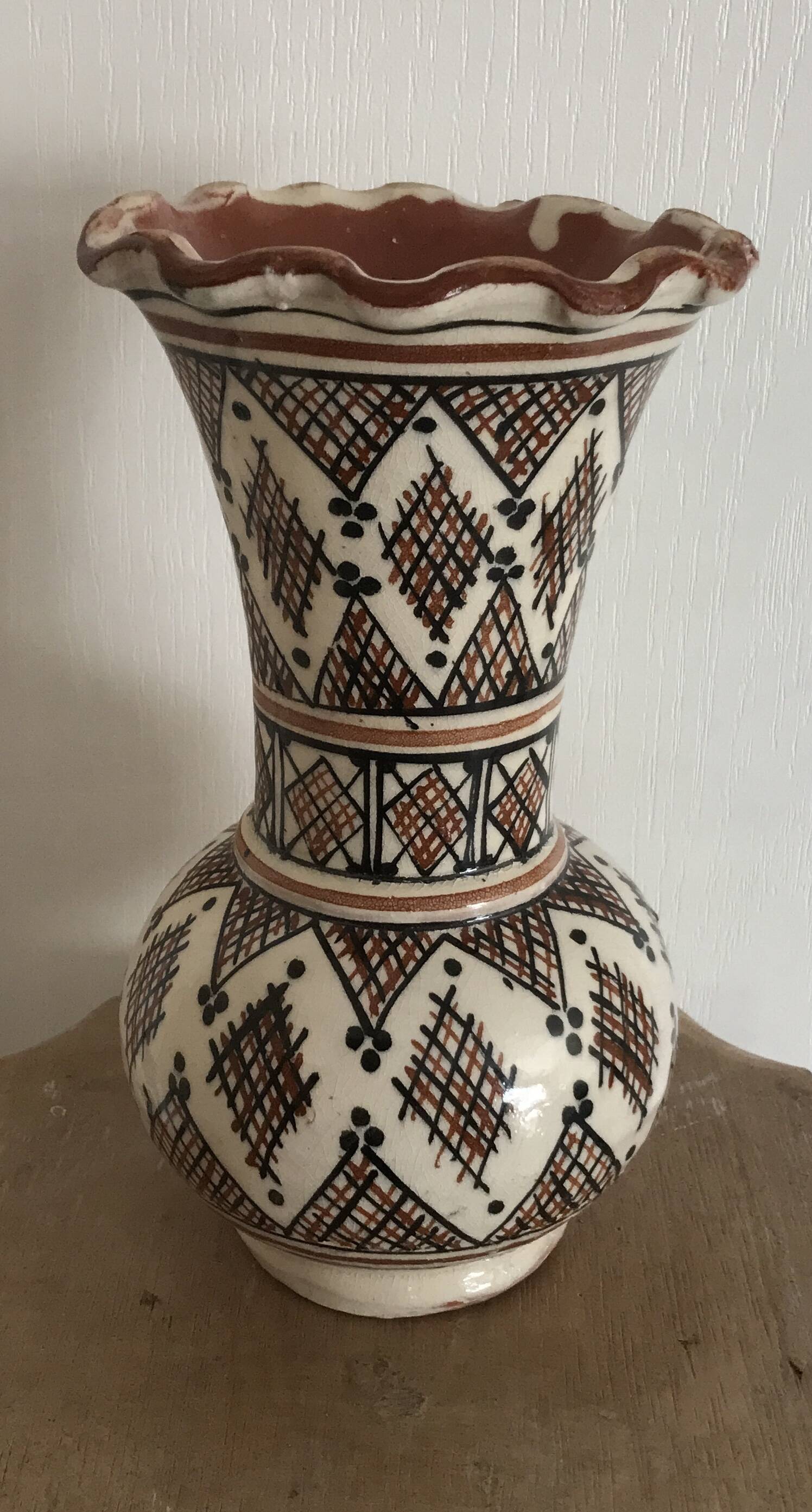 Vintage safi glazed ceramic vase with collar