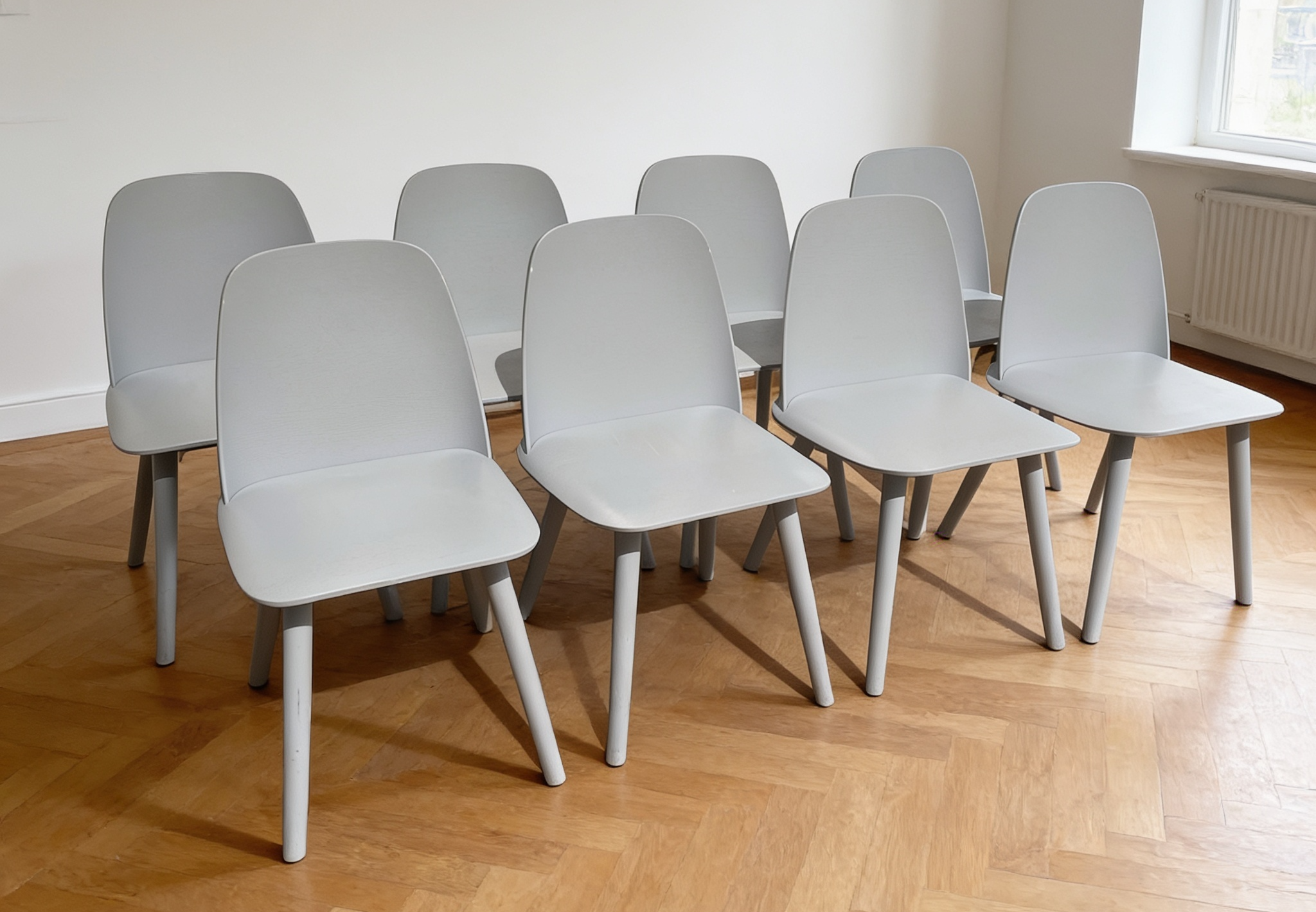 Suite de 8 chaises Nerd Chair, Muuto