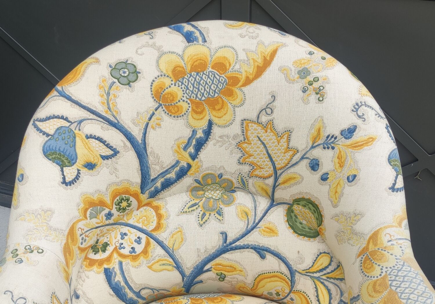Ancien fauteuil crapaud