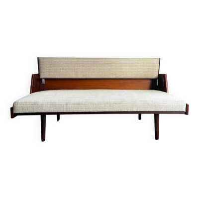 Daybed en teck Hans J. Wegner pour Getama, Design Danois