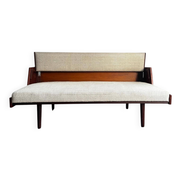 Daybed en teck Hans J. Wegner pour Getama, Design Danois