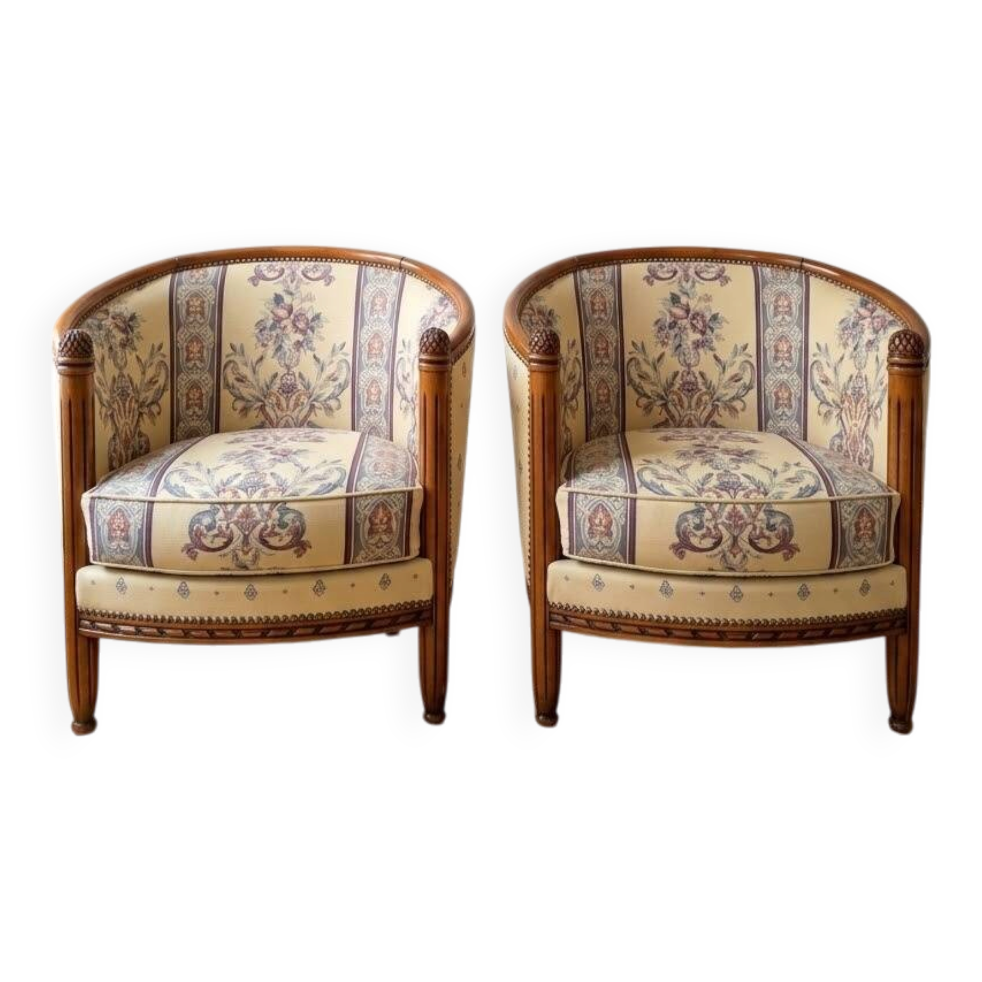 2 Cabriolet armchairs in solid carved cherry wood – Floral fabric upholstery – Classic style