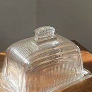Beurrier vintage en verre pressé strié