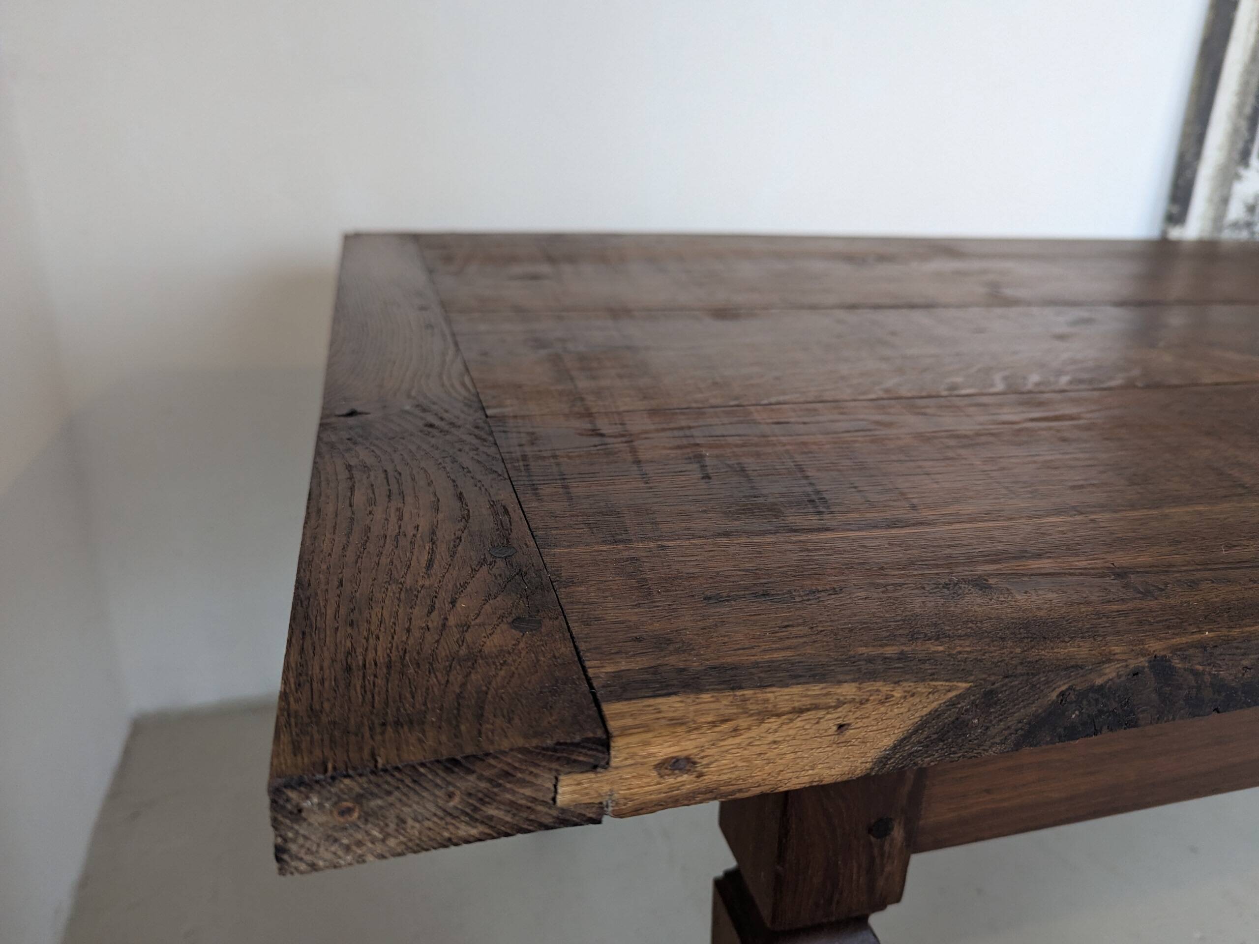 Campaign table in solid oak, Directoire style.
