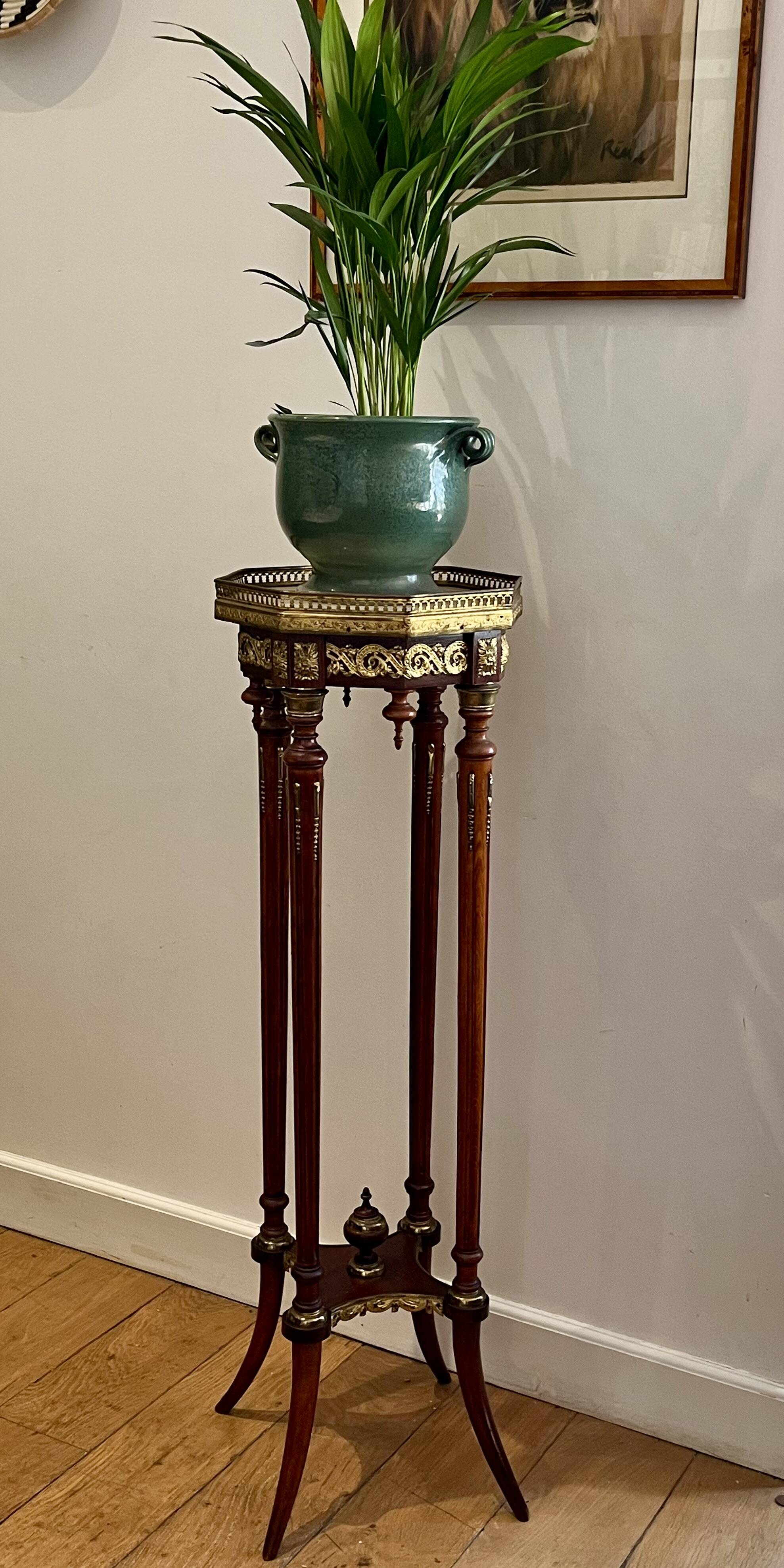 Selette/ Console acajou - Style Louis XVI