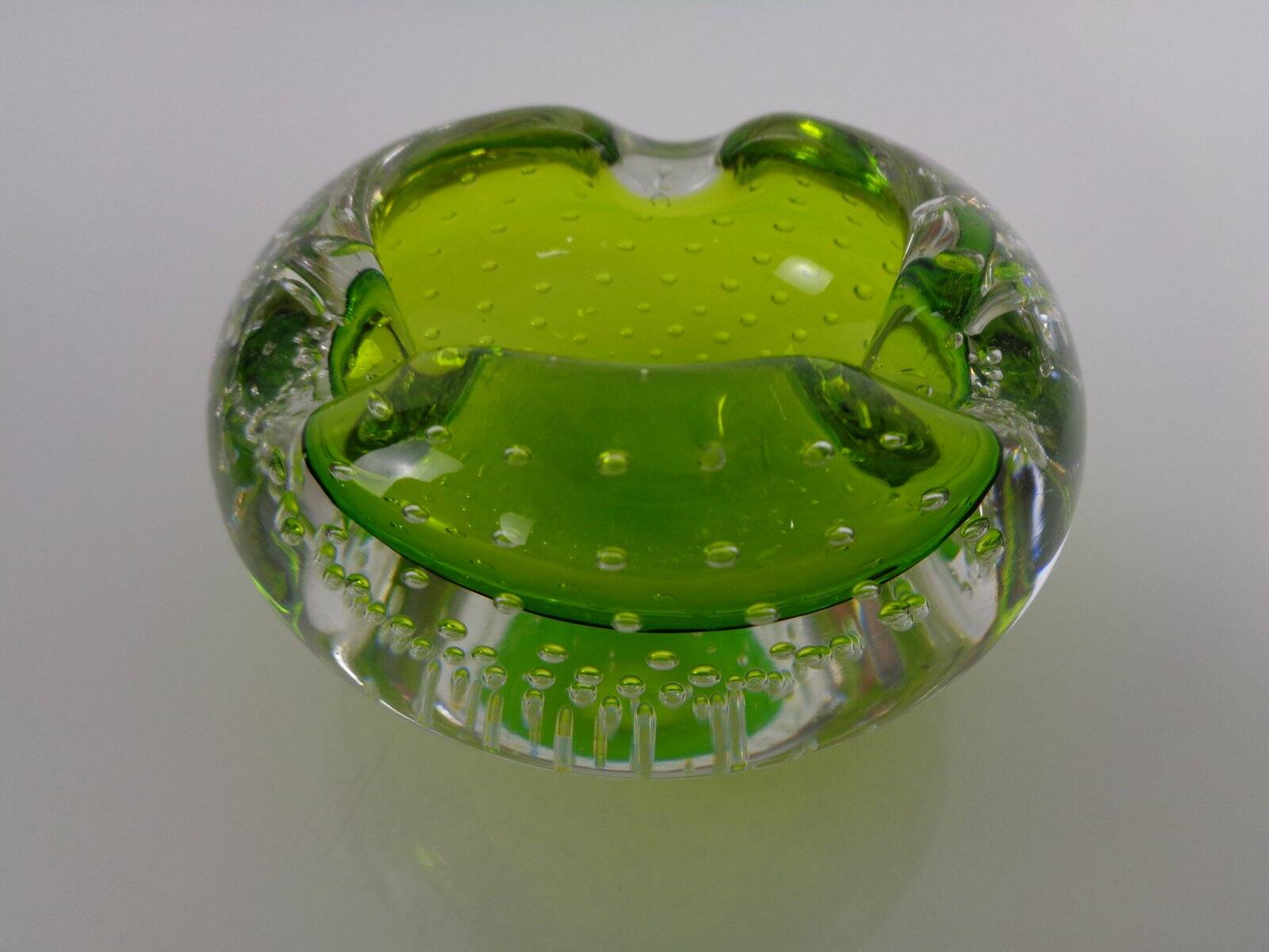 Green Sommerso Murano Glass Ashtrays, Italy, 1960s, Set of 2