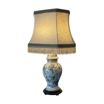 Lampe à décor floral