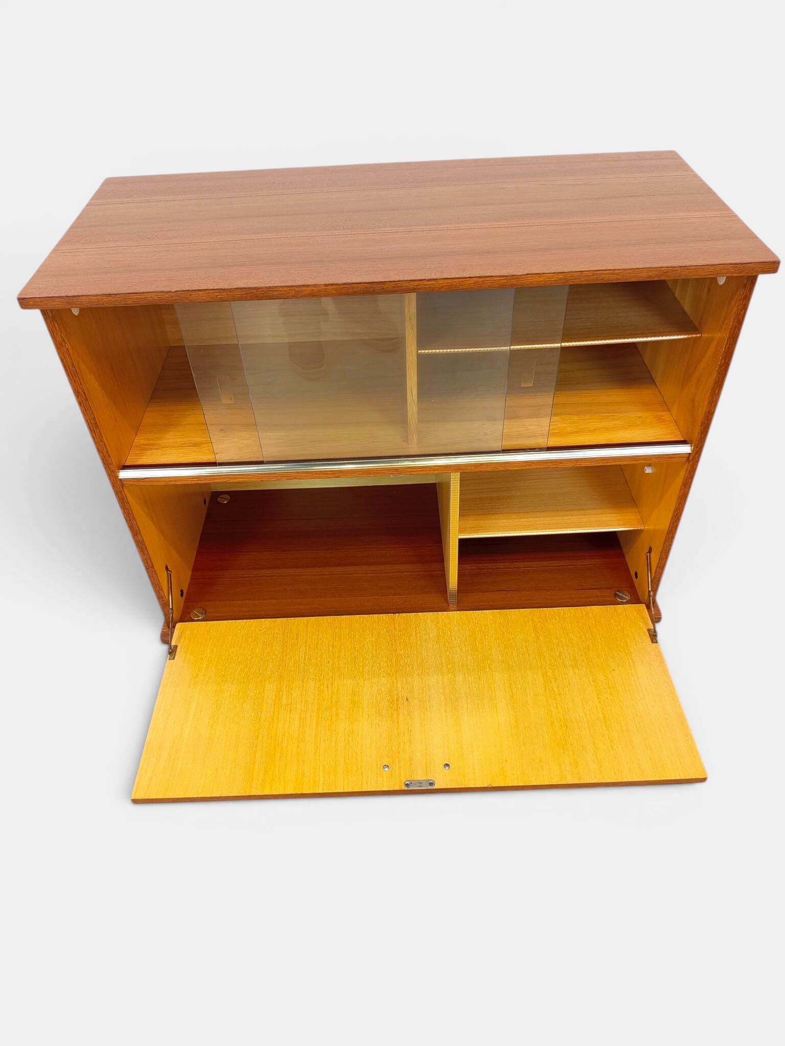 Vintage bar cabinet / sideboard / display cabinet – 1960s