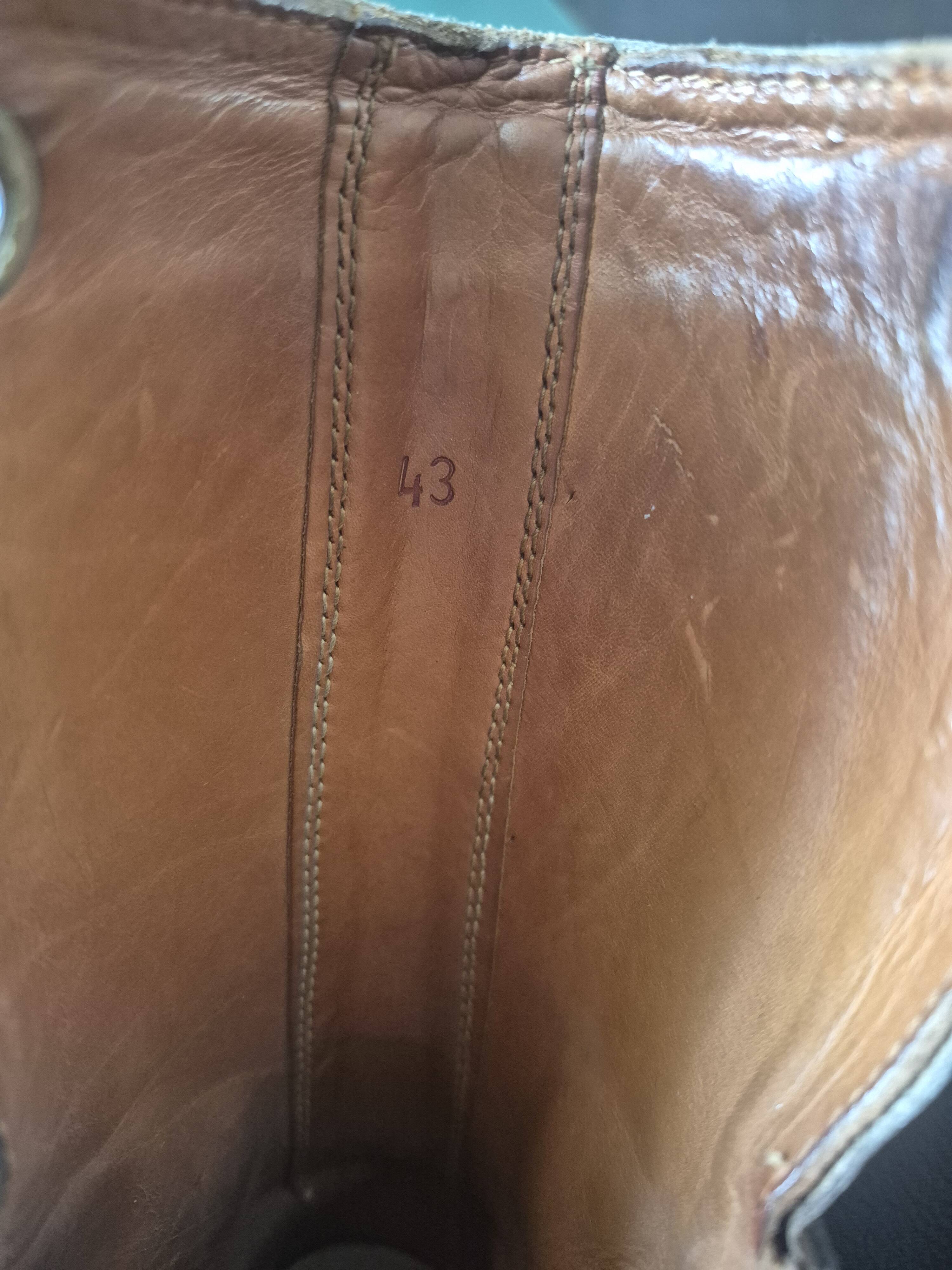 Vintage leather ice skates Kovopol