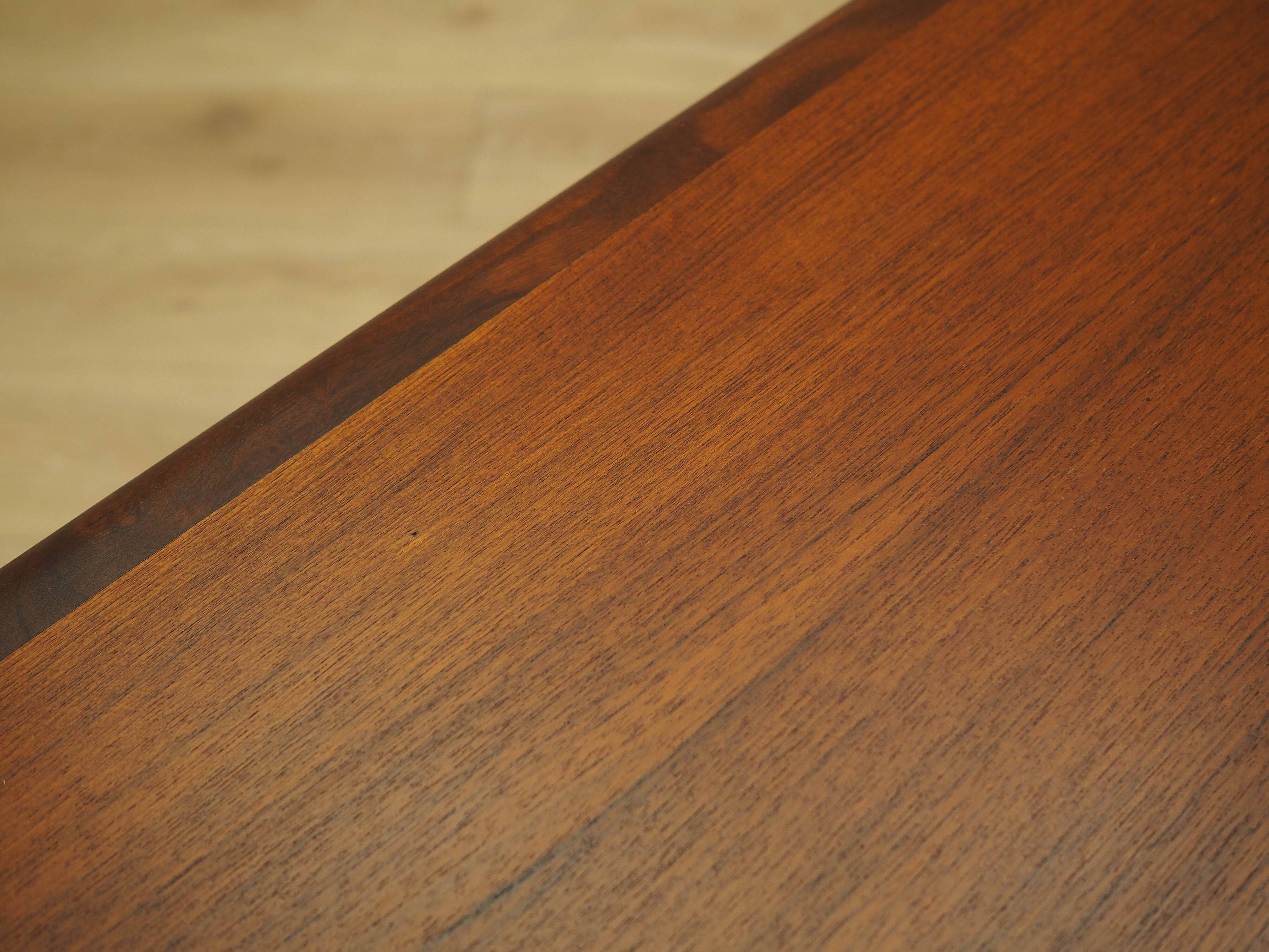 Teak table, Danish design, 1970s, designer: Johannes Andersen