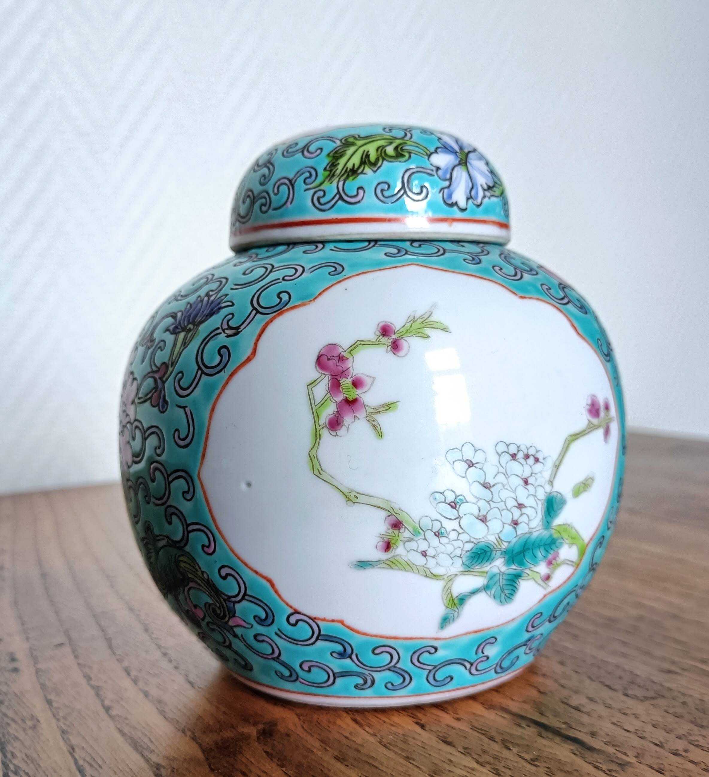 Chinese Jingdezhen tea or ginger pot